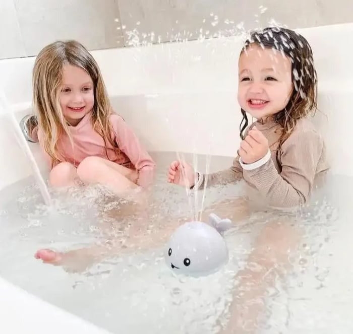 TrendySwiss Badespielzeug Wal 